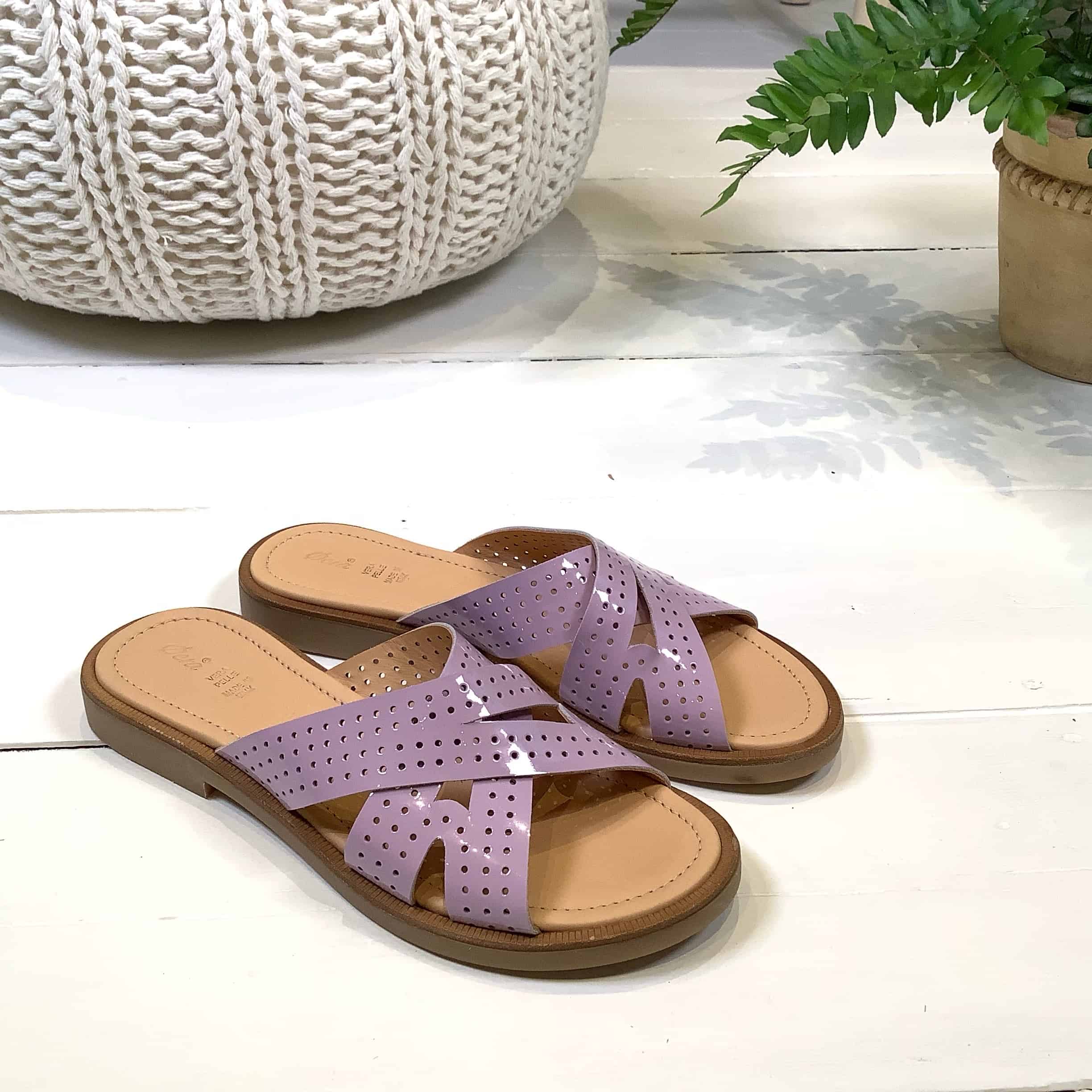 OCRA sandal punch vernice Lilla