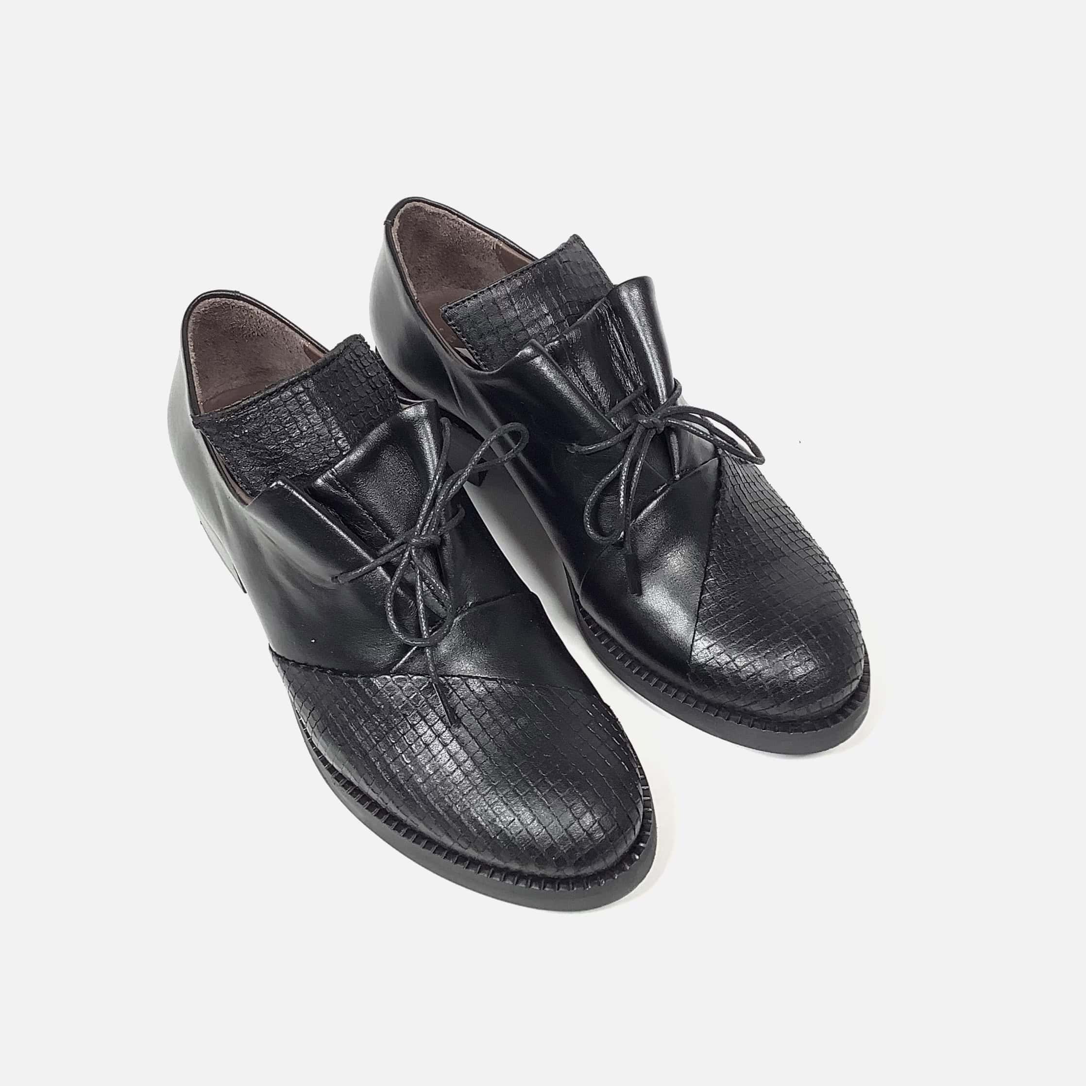 Le Bohémien one lace shoe, black-print - Afbeelding 2